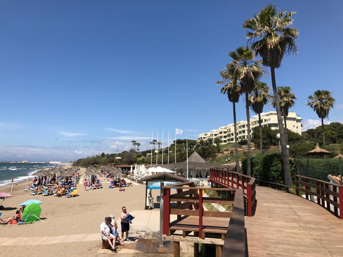 Beautiful Holiday Apartment 2 Bedroom Beach And Pool Malaga Marbella Calahonda Royale Mijas Costa Spain Dış mekan fotoğraf