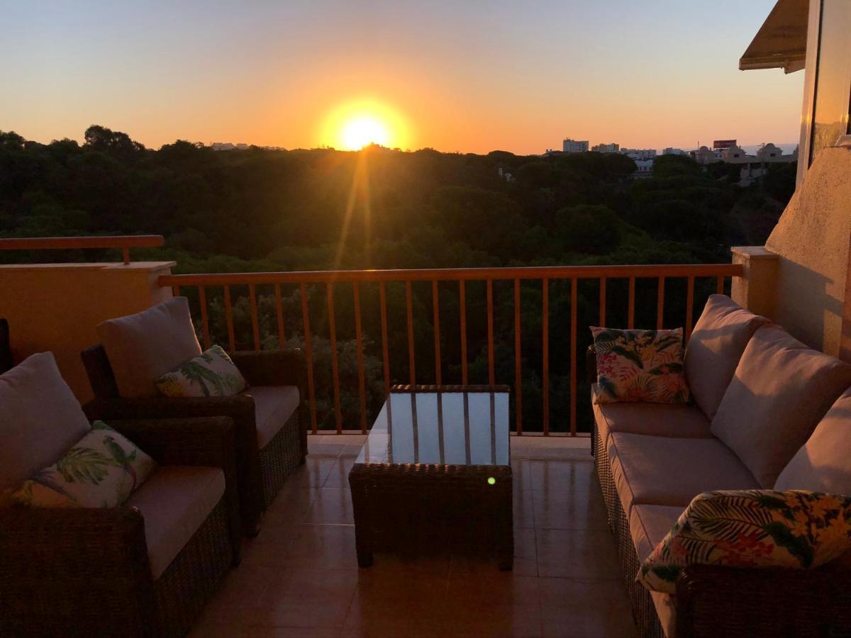 Beautiful Holiday Apartment 2 Bedroom Beach And Pool Malaga Marbella Calahonda Royale Mijas Costa Spain Dış mekan fotoğraf