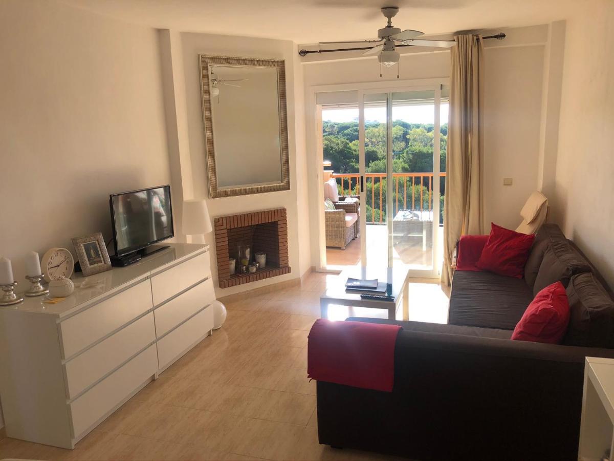 Beautiful Holiday Apartment 2 Bedroom Beach And Pool Malaga Marbella Calahonda Royale Mijas Costa Spain Dış mekan fotoğraf